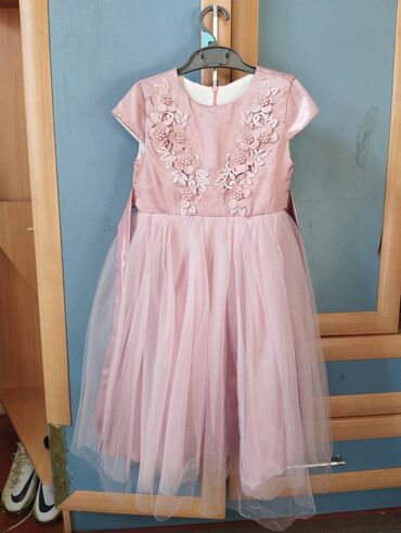 платье с накидкой: Детское платье, цвет - Розовый, Б/у