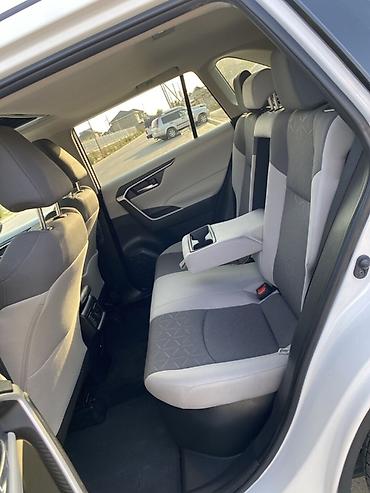 ярус машина: Toyota RAV4: 2021 г., 2.5 л, Вариатор, Гибрид, Кроссовер — 7