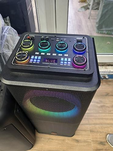 di box: Портативная акустическая система с LED‑подсветкой - Два крупных — 2