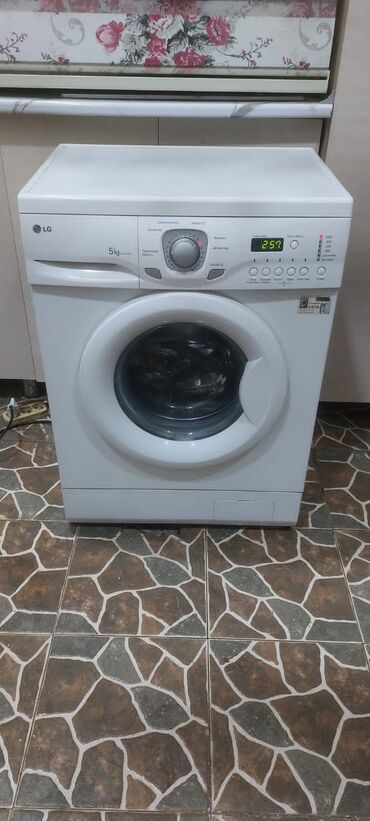 Paltaryuyan maşınlar: Paltaryuyan maşın LG, 5 kq, İşlənmiş, Avtomat, Ünvandan götürmə, Ödənişli çatdırılma