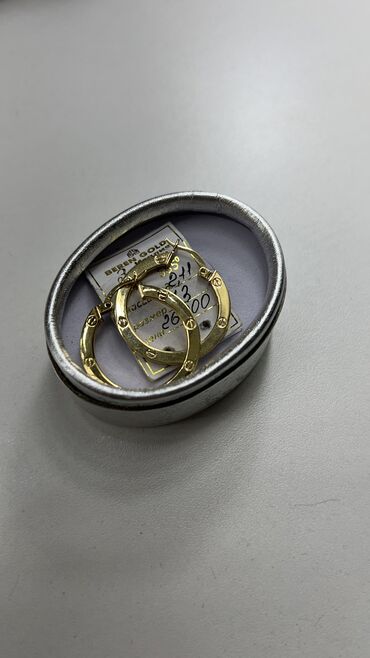 детские золотые сережки: Продаю серьги 
 Золото