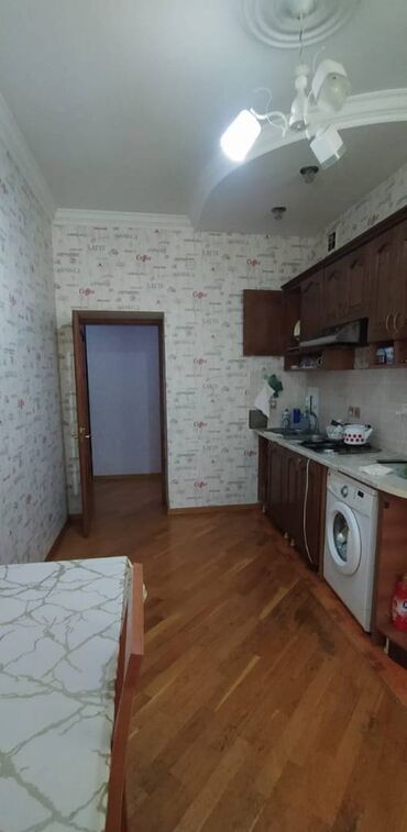 Uzunmüddətli kirayə mənzillər: Azadlıq Metrosunnan əyaq ilə 5 dəqiqə məsafədə 20 mərtəbəli binanın — 5