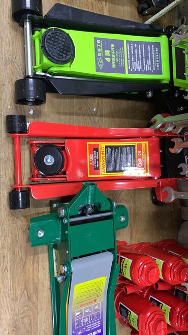 Инструменты для авто: Домкрат гидравлический Двух at lalafo.kg — 10 Инструменты для авто: Домкрат гидравлический Двух — 10