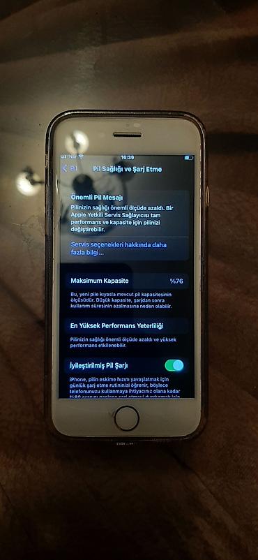 ayfon 2: IPhone 8, 64 GB, Matte Gold, Barmaq izi, Simsiz şarj — 2
