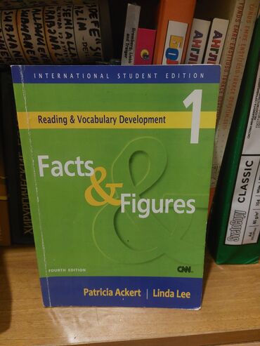 fizika 11 ci sinif pdf yukle: Bu kitab ingilis dilində oxu və lüğət inkişafı üçün nəzərdə tutulmuş