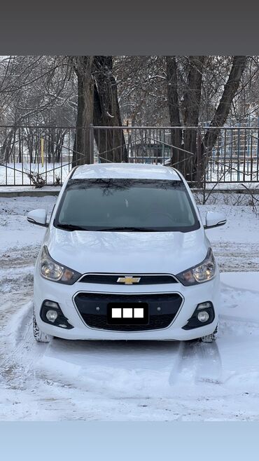 наклейки на авто: Chevrolet Spark: 2018 г., 1 л, Вариатор, Бензин, Хэтчбэк