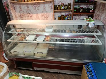 Dərin dondurucular: Soyuducu vitrin – mağaza/kafe üçün - Önü qabarıq şüşəli, geniş
