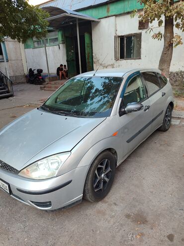 продаю форд: Ford Focus: 2003 г., 1.8 л, Механика, Бензин, Хэтчбэк