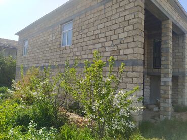 Həyət evləri və villaların satışı: 4 otaqlı, 125 kv. m, Kredit yoxdur, Təmirsiz