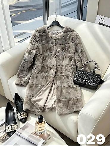 katarski novac: Bunda 5200 dinara 👜📌📌 — 3