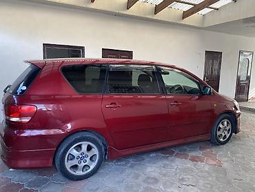 водный мото: Toyota Ipsum: 2003 г., Автомат, Универсал — 8