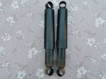 Auto delovi: Amortizeri zadnji Lada 7 Riva, Lada Niva broj 1. Polovno. očuvano — 12