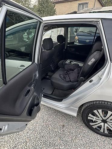 авто китай купить: Toyota Porte: 2003 г., 1.8 л, Автомат, Бензин, Минивэн — 6