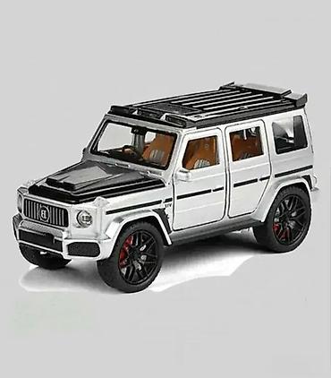 harley davidson prsluk: Mercedes g900 brabus beli metalni sa svetlećim farovima. mercedes g900 — 1