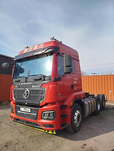 Тягачи: Тягач, Shacman, Без прицепа — 2