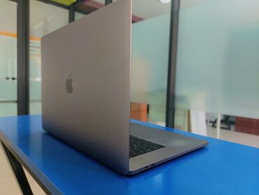 macbook pro touch bar: Ноутбук, Apple, 16 ГБ ОЗУ, Intel Core i7, 15.4 ", Б/у, Для работы, учебы, память SSD
