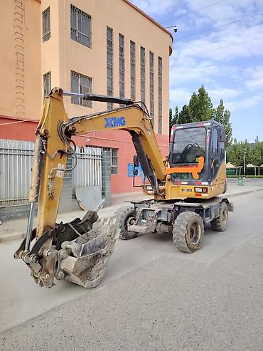 эксковатор гусеничный: Экскаватор, XCMG, 2020 г., Колесный — 1