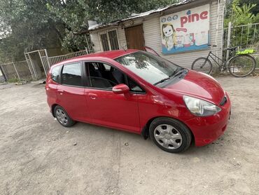 цены на машины бишкек: Honda Jazz/Fit, 5‑дверный хэтчбек, красный цвет. Основные