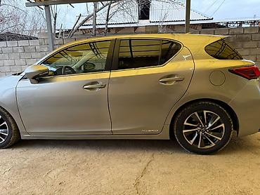 Lexus: Lexus CT: 2019 г., 1.8 л, Гибрид, Хэтчбэк — 3