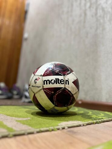 Мячи: Футзальный мяч Molten - Бренд: Molten - Сертификация: FIFA Quality