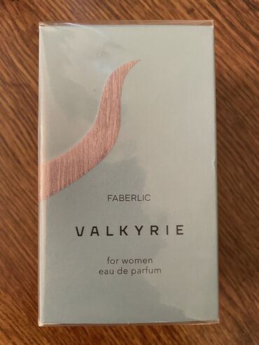uzun qadın jiletkaları: Qadın üçün parfüm suyu Valkyrie 40 azn,yenidir