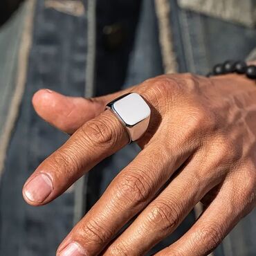 Prstenje: Vel:13
Cena:1100din — 19