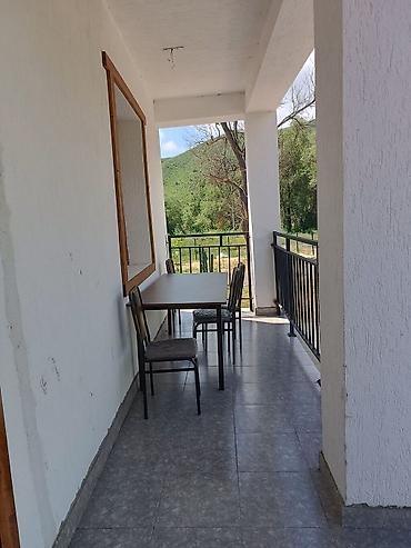 ev ve bag: Laçın rayonu Zabux kendinde əla mənzərəli yerdə ev gündəlik kirayə — 2