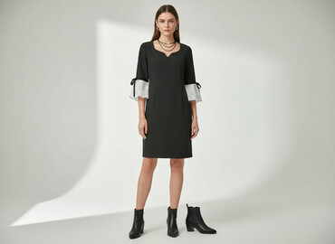prosta sukienka z bufiastymi rękawami: Women`s dress, size M