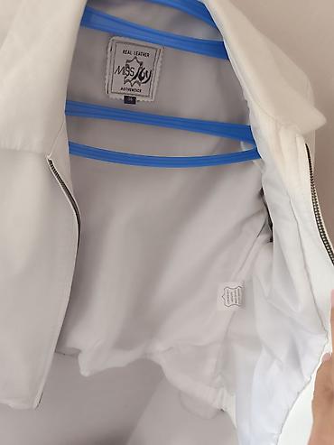 pull amd bear: Bela kožna jakna – Miss Joy, br. 36 Savršena bela jakna od prave — 3