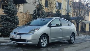 Toyota: Toyota Prius: 2005 г., 1.5 л, Автомат, Гибрид, Хэтчбэк