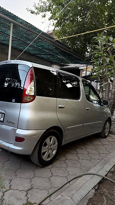 скупка авто: Toyota Funcargo: 2004 г., 1.3 л, Автомат, Бензин, Хэтчбэк — 4
