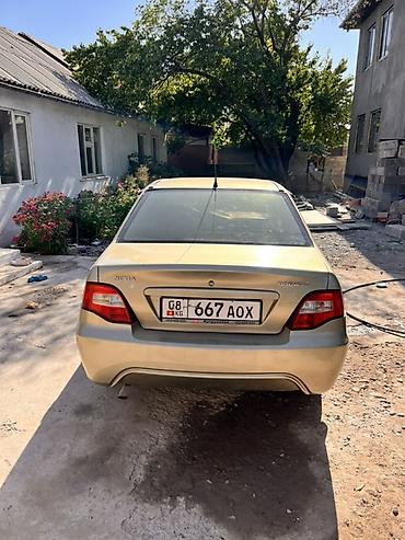 daewoo labo: Daewoo Nexia: 2010 г., Механика, Бензин, Седан — 4
