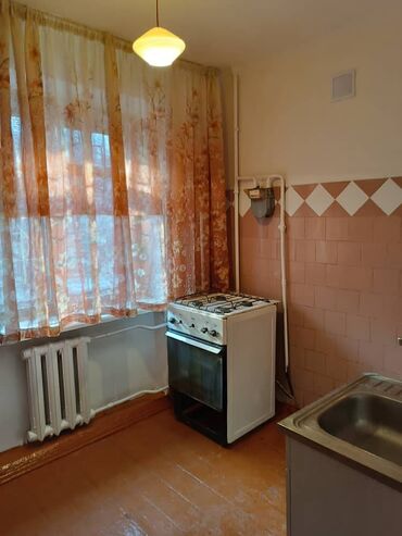 рустам: 2 комнаты, 44 м², Хрущевка, 2 этаж, Косметический ремонт