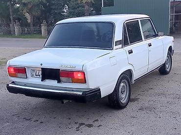 VAZ (LADA): VAZ 2107 “LADA Riva” sedan - Kuzov: ağ rəng, 4 qapı, klassik künclü — 4