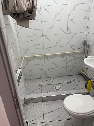 flat osh: Под селением!!! Сдаётся одна комната в двухкомнатной квартире двум — 5