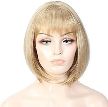 Perike i klipse: Perika
Cena 3200 din — 15