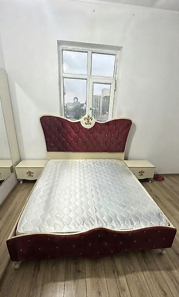 Мебель для дома: Двуспальная кровать, Шкаф, Трюмо, 2 тумбы, Б/у — 3