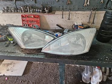 ford v184: Komplekt, Yaxın və uzaq vuran işıqlar Ford, 2000 il, Orijinal, İşlənmiş — 2
