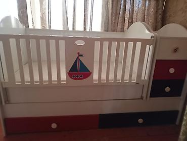 metbex stol ve stullari: Uşaq çarpayısı satılır. Ağ rəngli korpuslu modeldir, ön hissəsində — 1