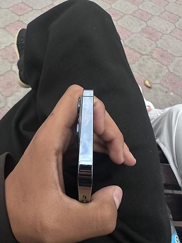чехол на айфон 13 про: IPhone 13 Pro, Б/у, 256 ГБ, Sierra Blue, Чехол, 78 % — 5