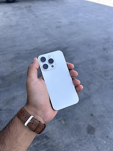 iphone en ucuz telefon: IPhone 15 Pro, 128 GB, White Titanium, Face ID, Simsiz şarj, Zəmanət — 1