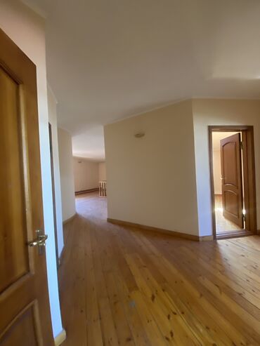 Долгосрочная аренда домов: 400 м², 7 комнат, Утепленный, Бронированные двери, Видеонаблюдение — 16