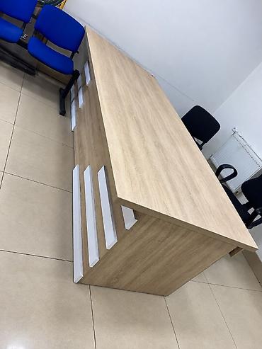 Ofis masaları: İşlənmiş, Müdir üçün, Dördbucaq masa — 6
