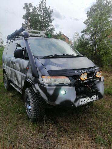 митсубиси делика: Mitsubishi Delica: 2001 г., 3 л, Автомат, Бензин, Минивэн