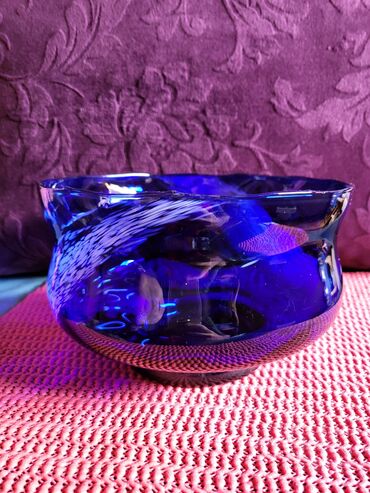 Ostalo posuđe: Cinija,bobonijera nova usnama izvlaceno staklo. iz 70,80ih na lalafo.rs — 9 Ostalo posuđe: Cinija,bobonijera nova usnama izvlaceno staklo. iz 70,80ih — 9