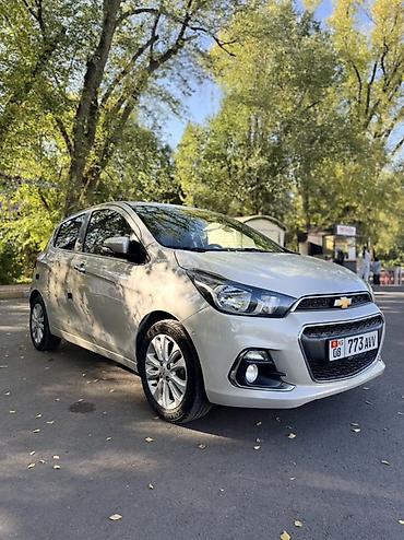 москвич автомобиль: Chevrolet Spark: 2017 г., 1 л, Автомат, Бензин, Хэтчбэк — 3