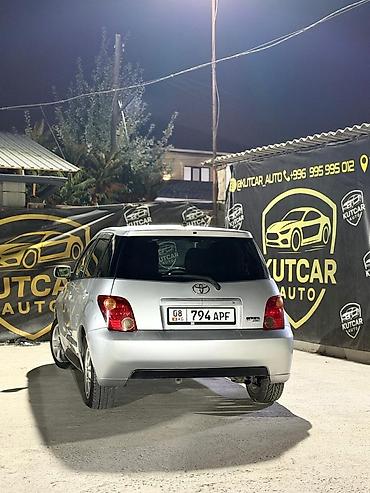 mark 2 qualis: Toyota Ist: 2003 г., 1.3 л, Автомат, Газ, Хэтчбэк — 7