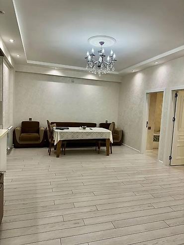 ev 10: 3 otaqlı, Yeni tikili, m. Qara Qarayev, 75 kv. m — 1
