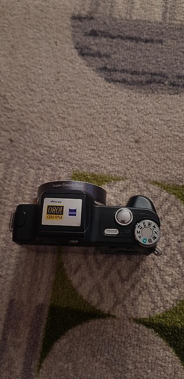 комп: Фотоаппарат Sony Cyber-shot DSC-H3 - Матрица 8,1 МП - Объектив Carl — 4