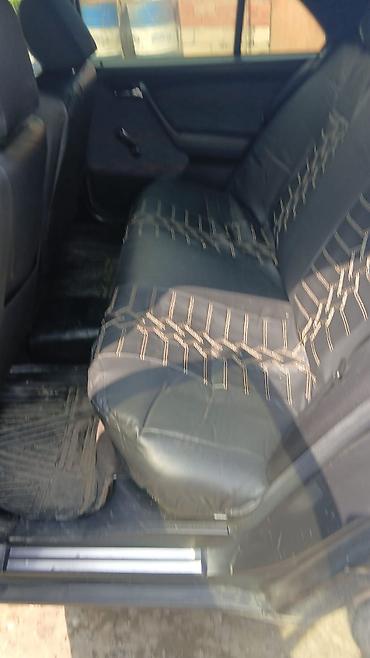 accent 1995: Mercedes-Benz C 180: 1.8 l | 1995 il Sedan — 6